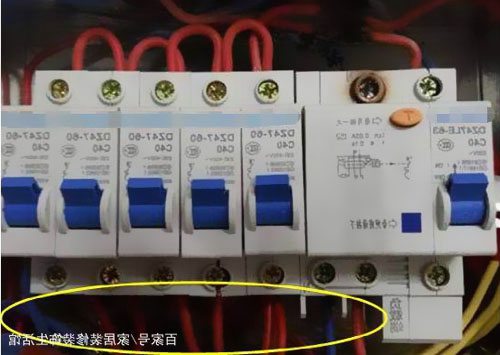 千萬不要把強(qiáng)弱電線放一起！